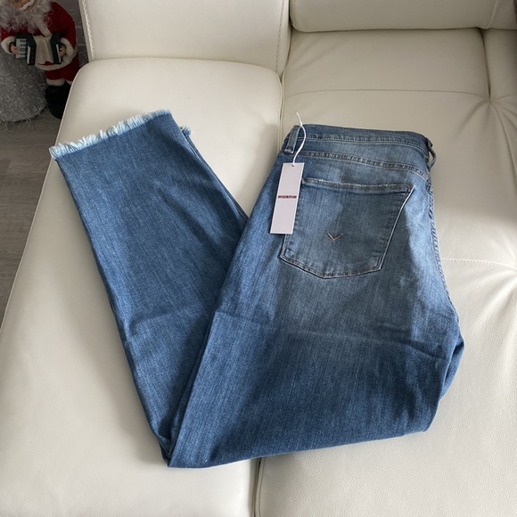 Hudson Jeans Kass Stella High rise Ankle Jean. - Picture 3 of 6